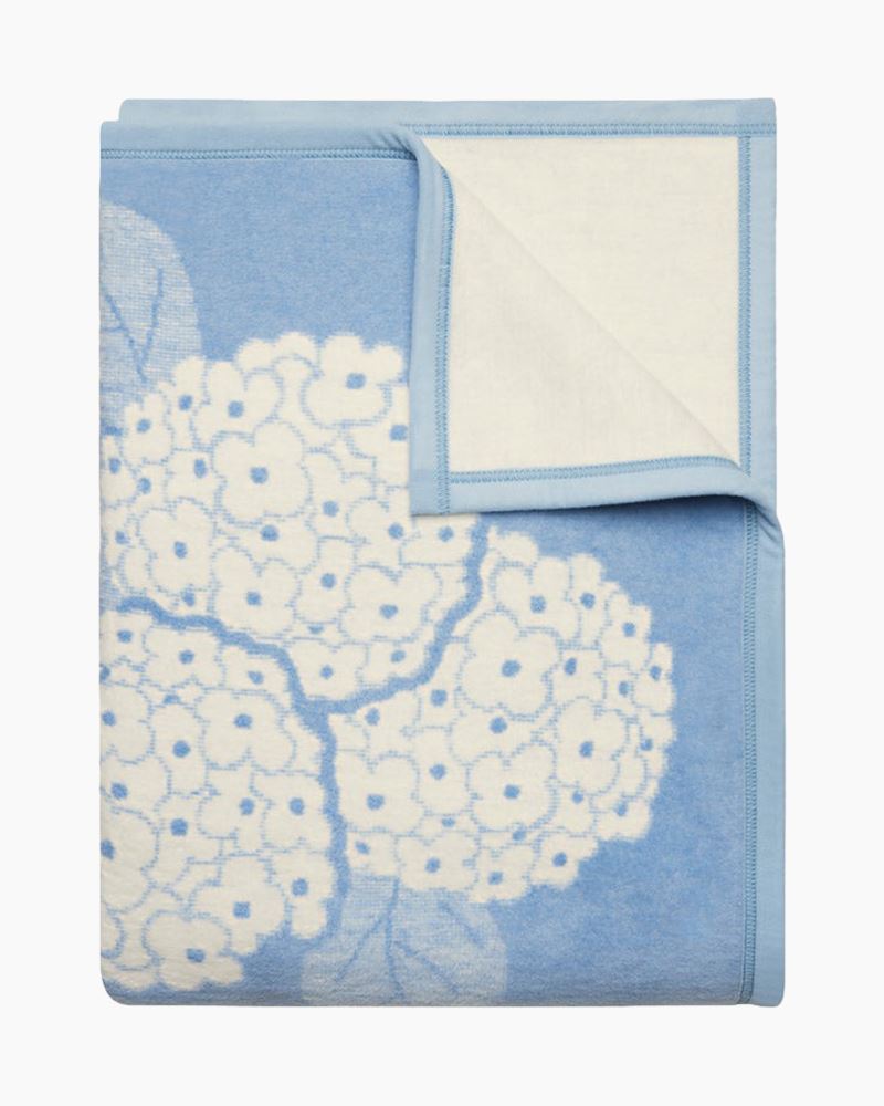 Hydrangeas Bluebell Blanket