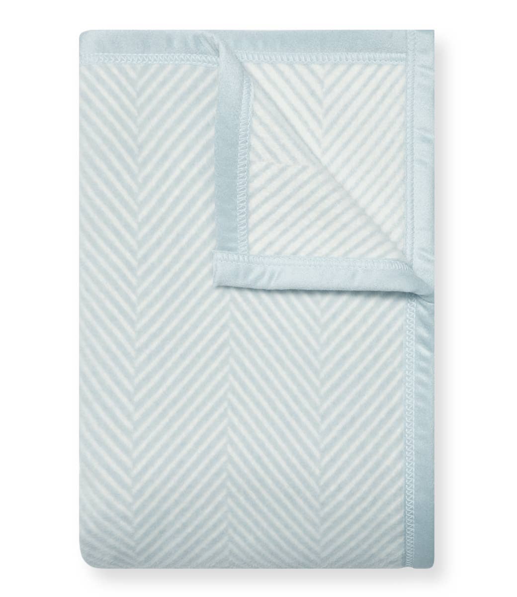 Midi Harborview Herringbone Sky Blanket