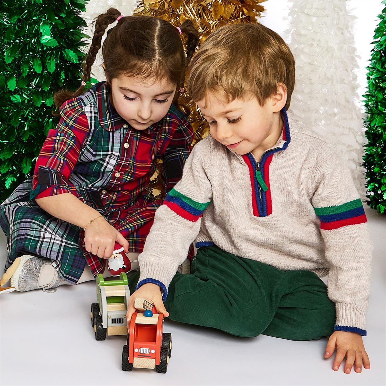 Truck with Movable Parts Hand-Crafted Wooden Toy Assorted 2 Designs