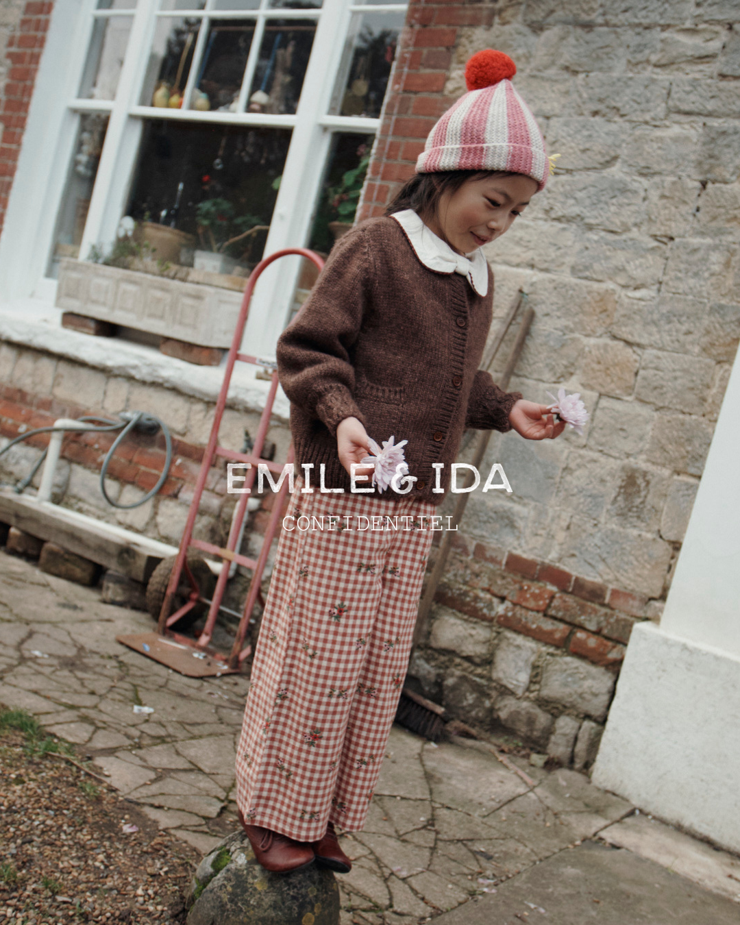 Striped Knit Hat F26