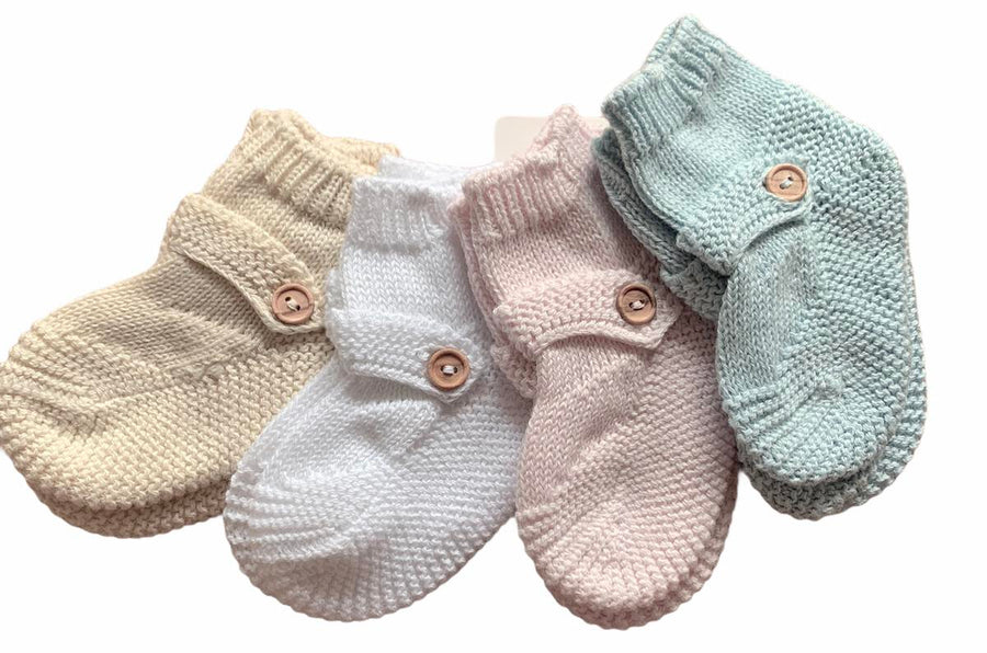 Mi Lucero Booties with Buttons Pink