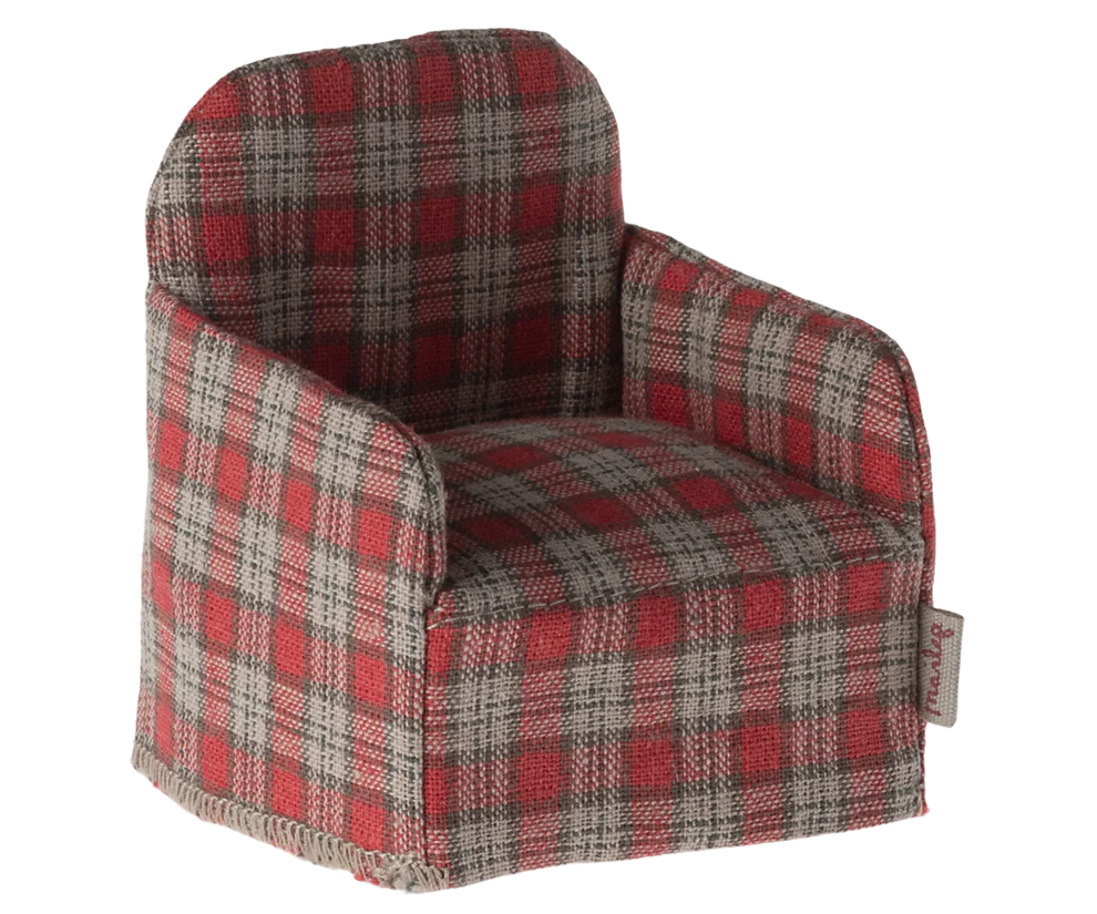 Chair, Mouse - Red checker