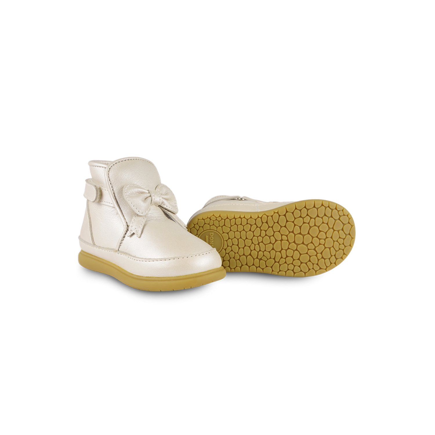 Cemilla Shoes Off-White Metallic Leather F26