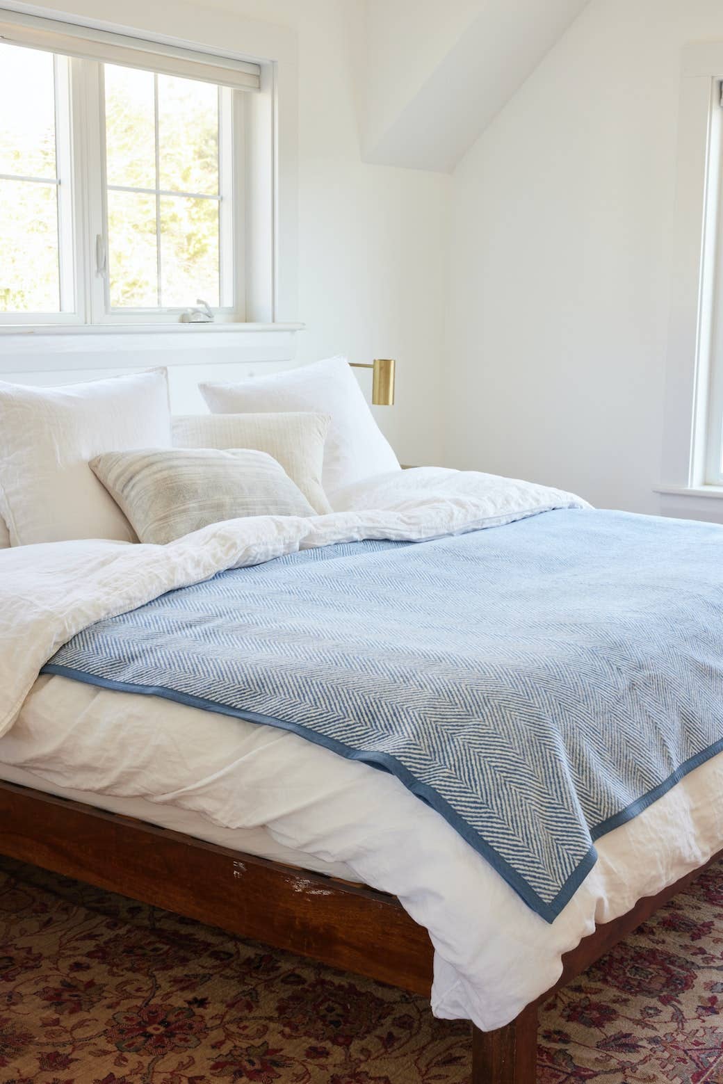 Midi Harborview Herringbone Cornflower Blanket