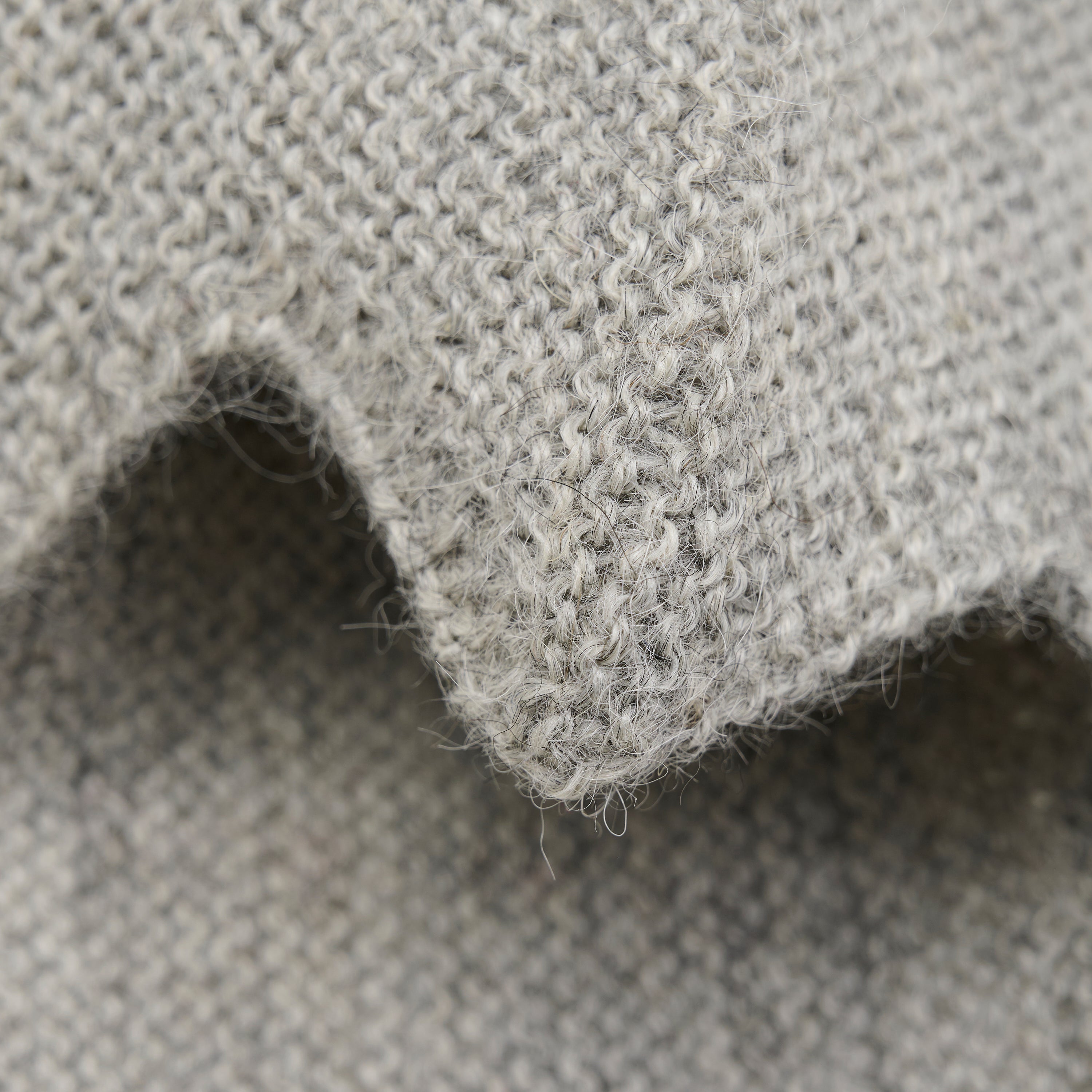 Bonnet Wool knot Alpaca PomPom Grey