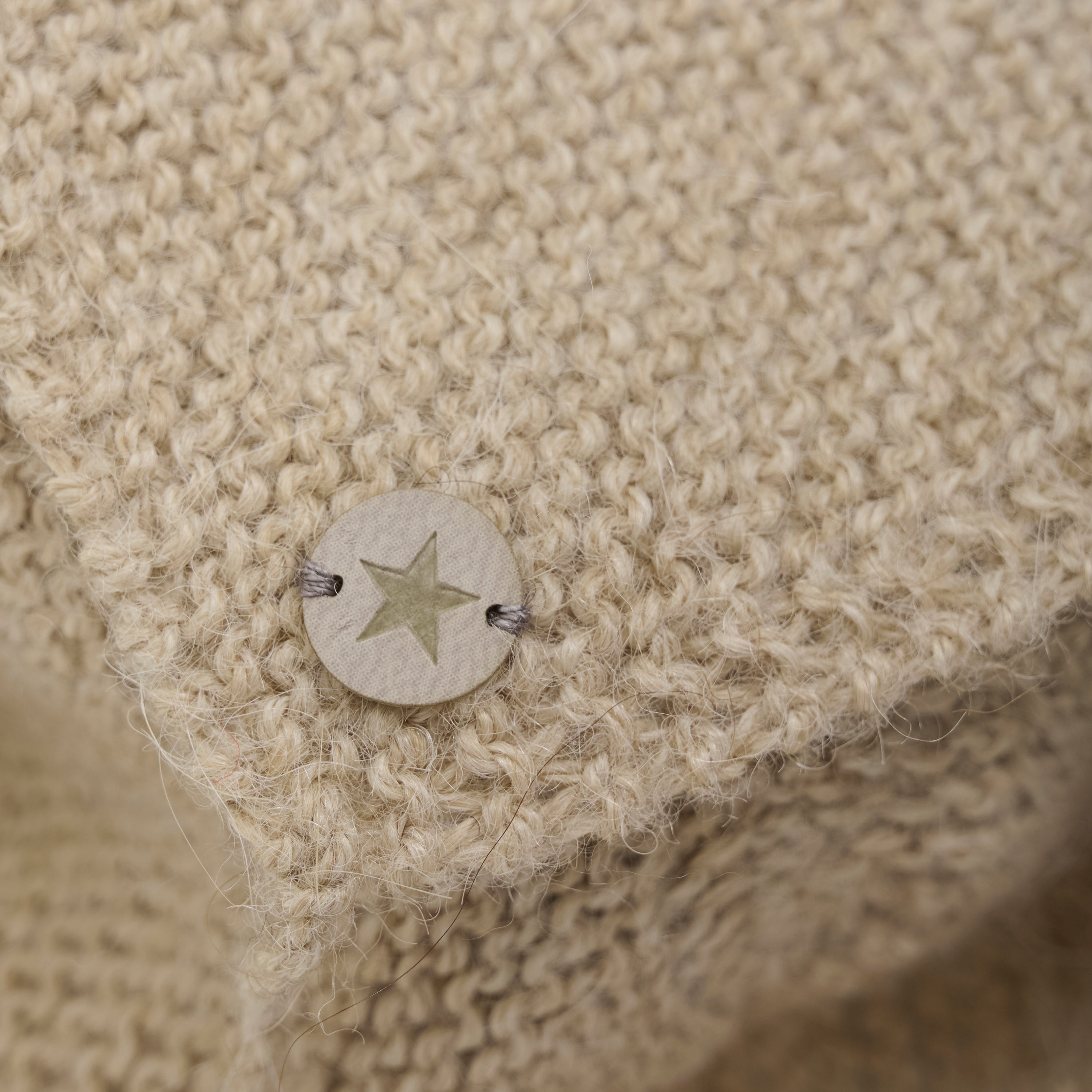 Bonnet Wool knot Alpaca PomPom Tan