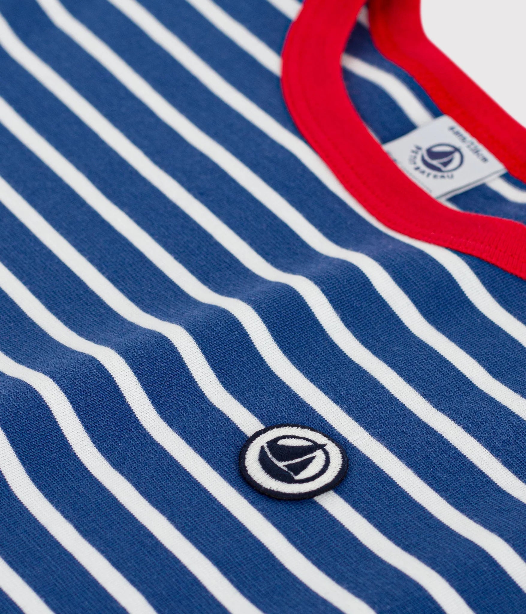 Boy ss stripe tee with red trim