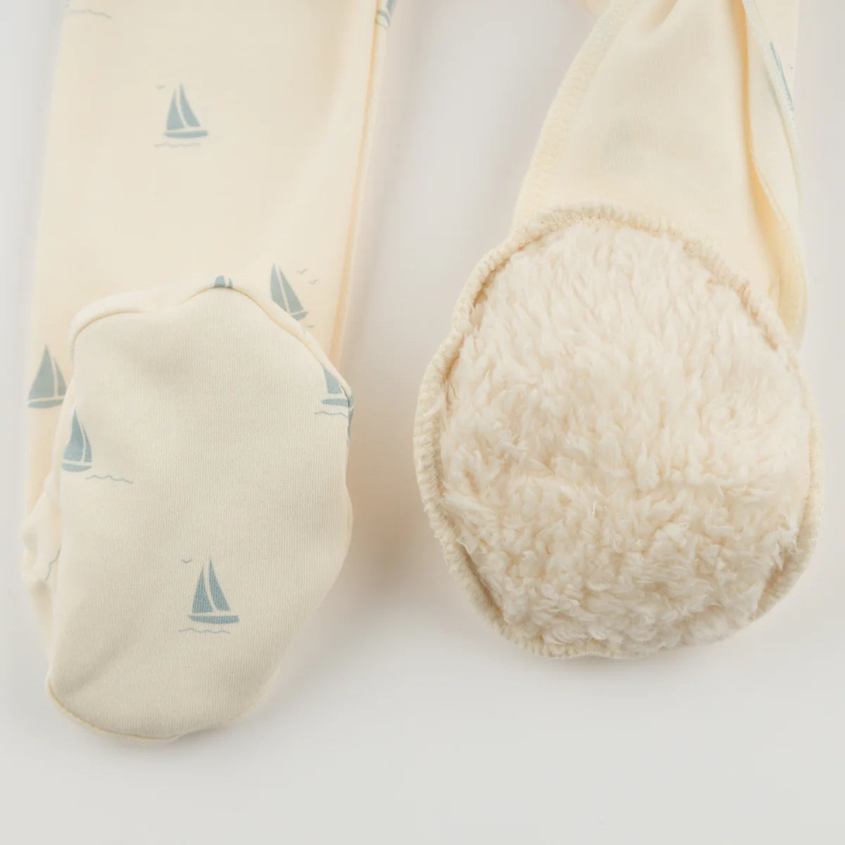 Mini Sailboats Print Zipper Footie