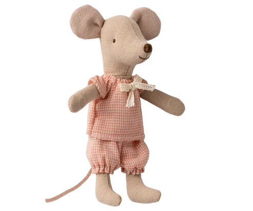 Little sister mouse in matchbox