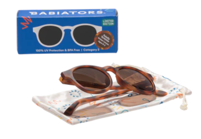 Classic Tortoise Keyhole Amber Lens